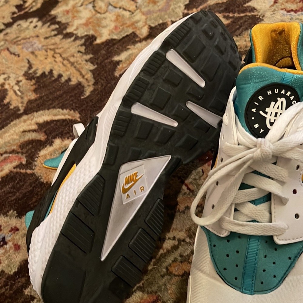 🎉pricedropNIKE-AIR HUARACHE MENS 10.5 - Picture 10 of 11